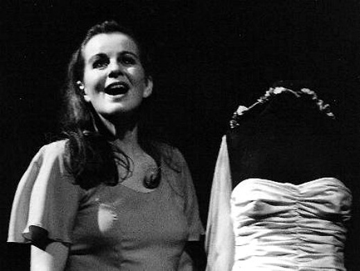 Kerstin Randall as Maria